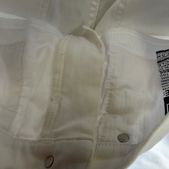 Gap True Skinny White Jeans-#1824 - Picture 4 of 12